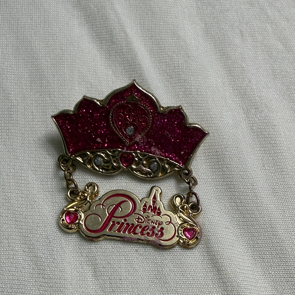 Disney Princess Magenta and Gold Tiara pin